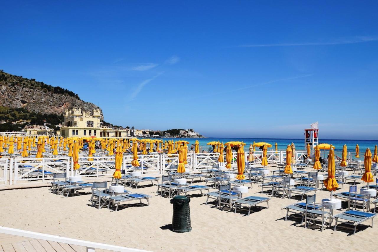 Mondello Villa Mare Exterior photo